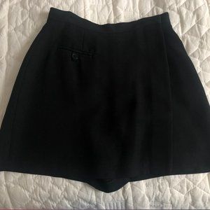 Women's Banana Republic Size 0 Black Skort